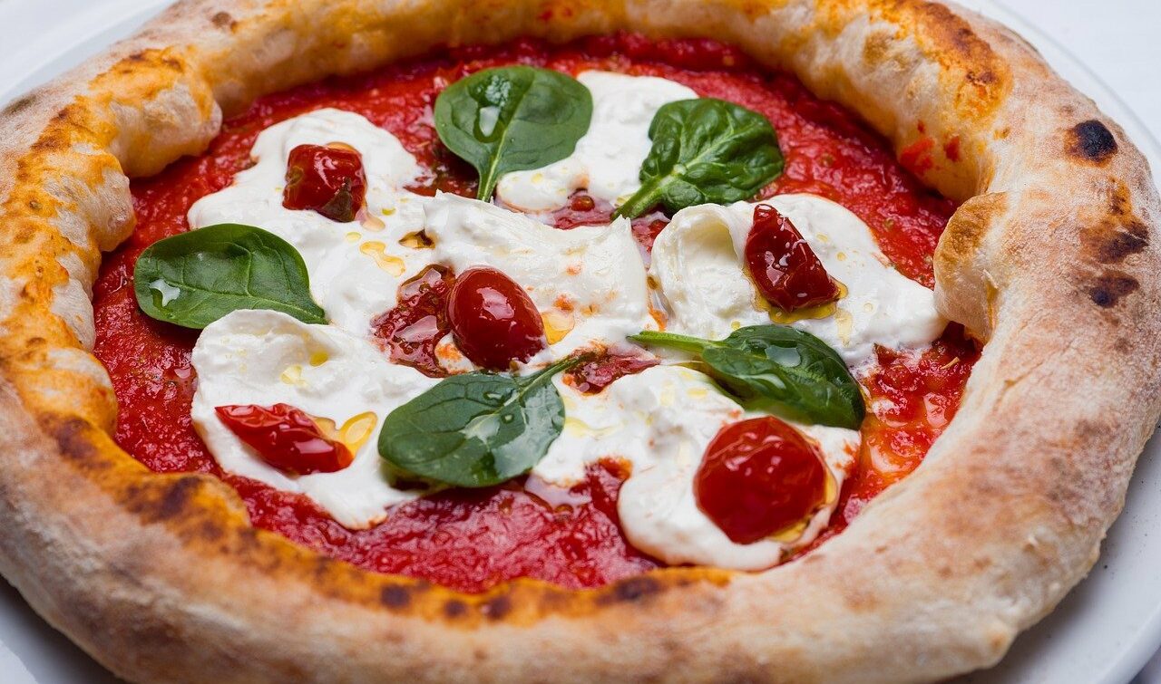 Recette et origines de la pizza napolitaine